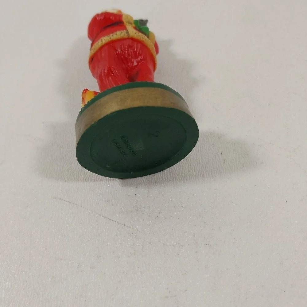 Vtg Hallmark Merry Miniature Plastic Santa‎ Claus with Kitty 2.75